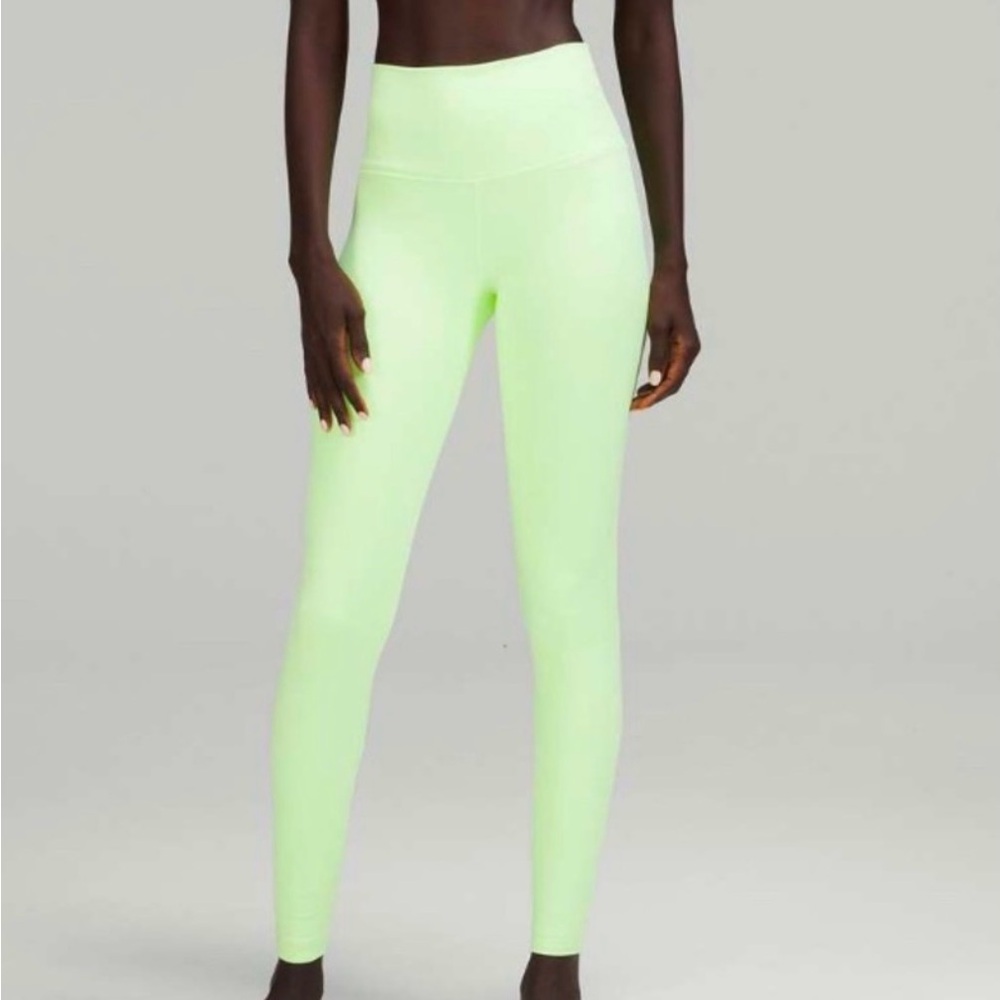 Women's lululemon Align high rise Neon Green leggings size